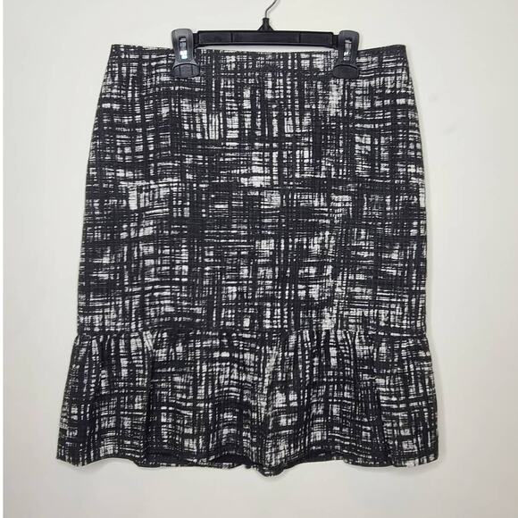 Ann Taylor abstract black white ruffle hem flounce skirt - 6 - Picture 1 of 4